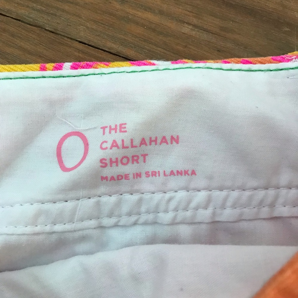 Patterned Lilly Pulitzer shorts - Picture 3 of 4
